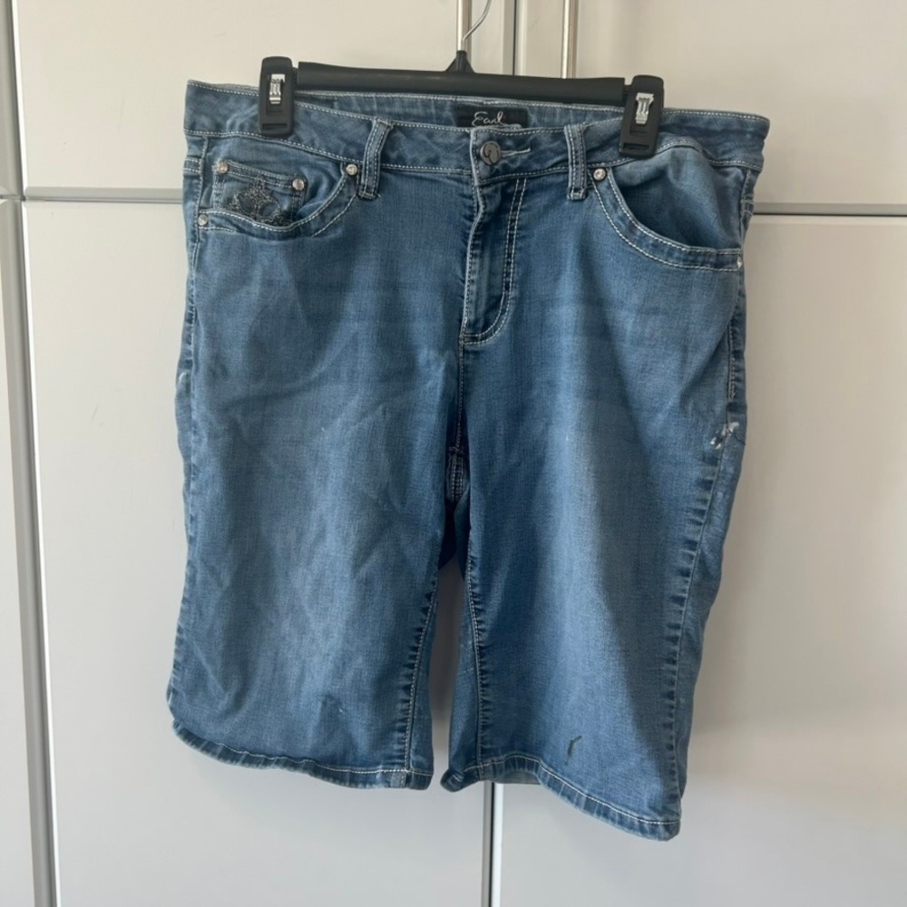 Earl Jean Womens Blue Denim Bermuda Shorts Embroidered Cross Rhinestone Size‎ 14